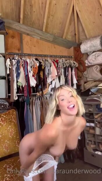 Danielle harris/ leaked private content