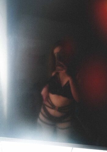 Haesicks / leaked private content