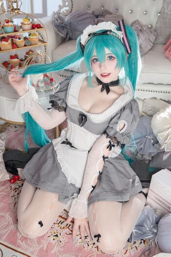 Sttaringart page leaked private content