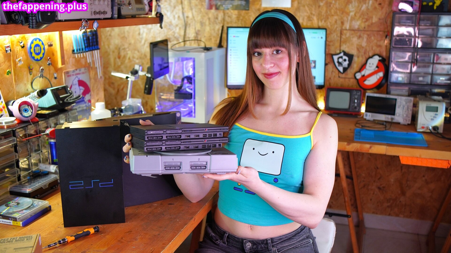 Alonemimi nua leaked private content