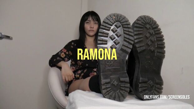 Lovelynnboo/ leaked private content