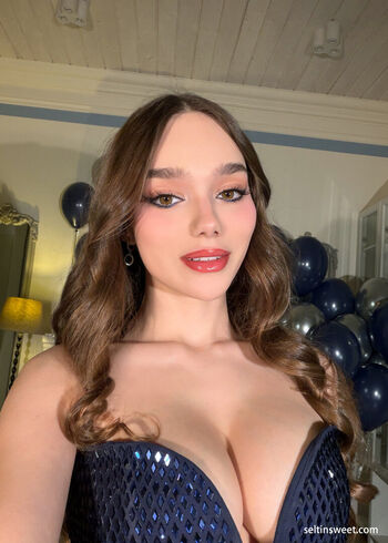 Honeybree leaked private content