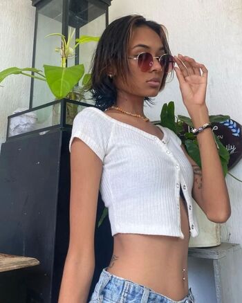 Haesicks / leaked private content