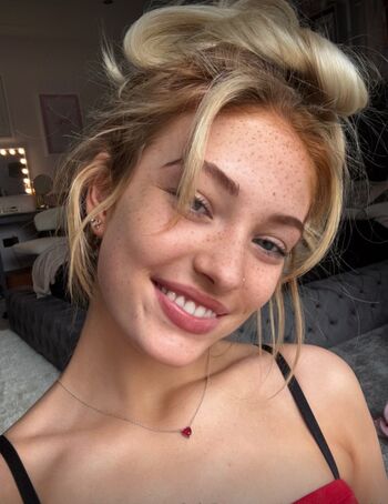 Armychick onlyfans leaked private content