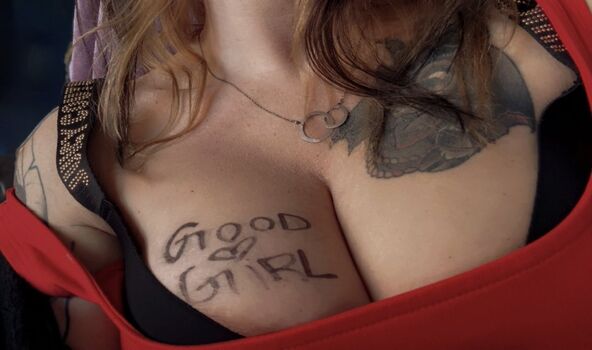 Missnaturaal leak leaked private content