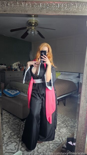 Sexywaterflower leaked private content