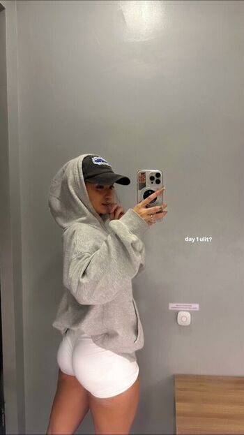 Haesicks / leaked private content