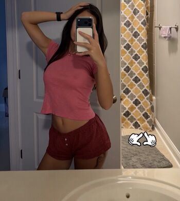 Baddybrunettexx/ leaked private content
