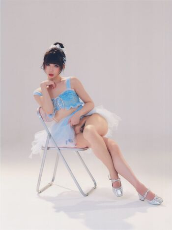 Shiliuyelei leaked private content