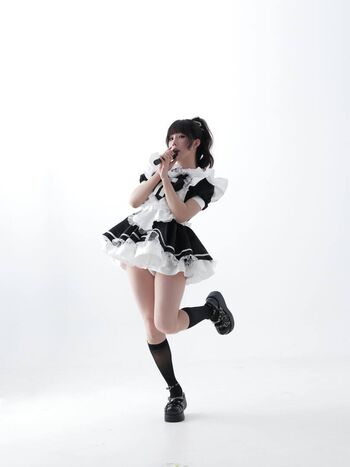 Shiliuyelei leaked private content