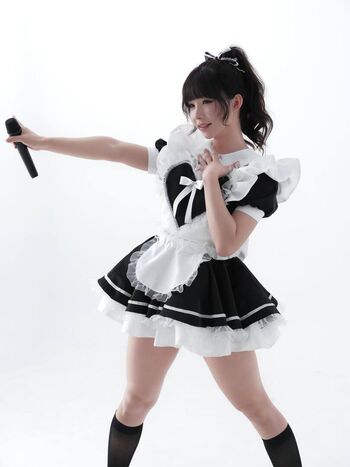 Shiliuyelei leaked private content