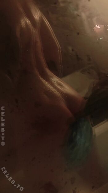 Haesicks / leaked private content