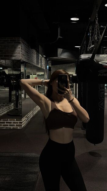 Haesicks / leaked private content
