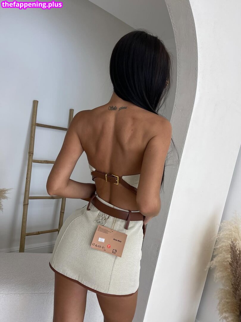 Katelise leaked private content