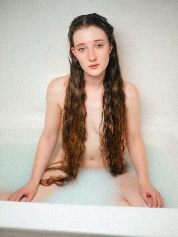 Haesicks / leaked private content