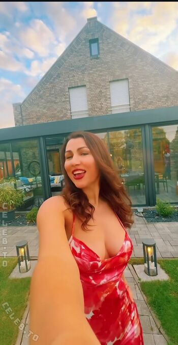 Haesicks / leaked private content