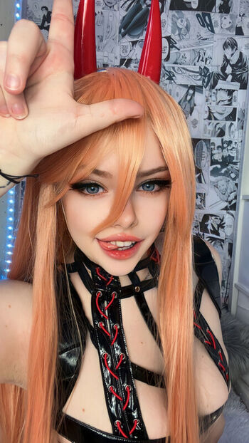Realllyjen leaked private content