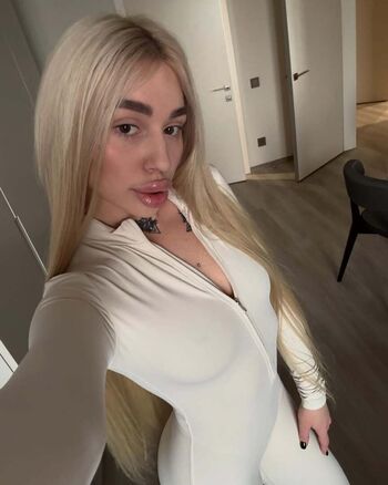 Kendelb/ leaked private content