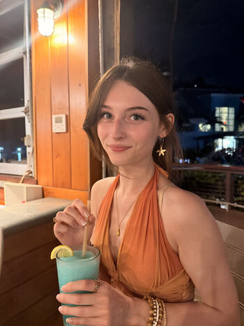 Haesicks / leaked private content