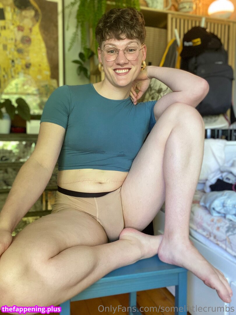 Somelittlecrumbs/ leaked private content