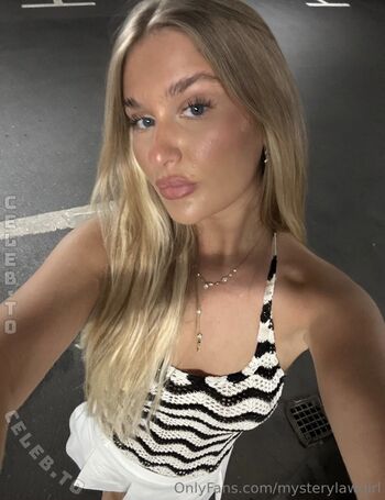 Sexywaterflower leaked private content