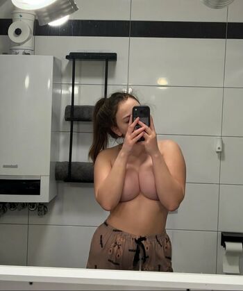 Lisssavage leaked private content