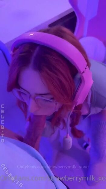 Sweetmiax leaked private content