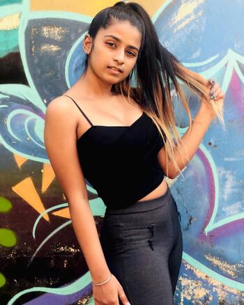 Suhana khan leaked private content