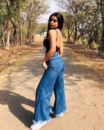 Suhana khan leaked private content