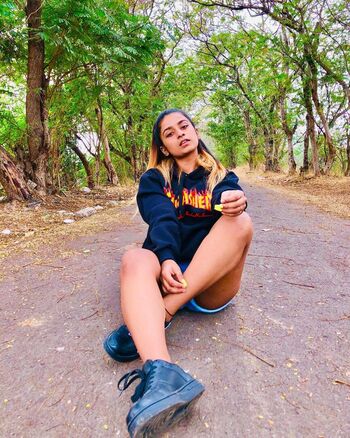 Suhana khan leaked private content