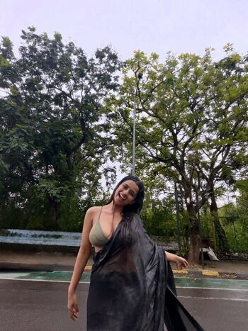 Suhana khan leaked private content