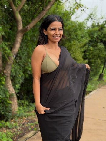 Suhana khan leaked private content