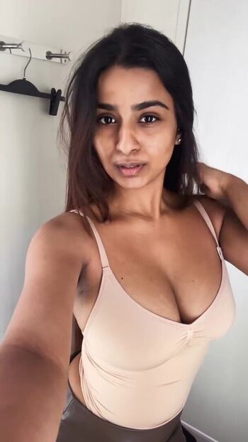 Suhana khan leaked private content