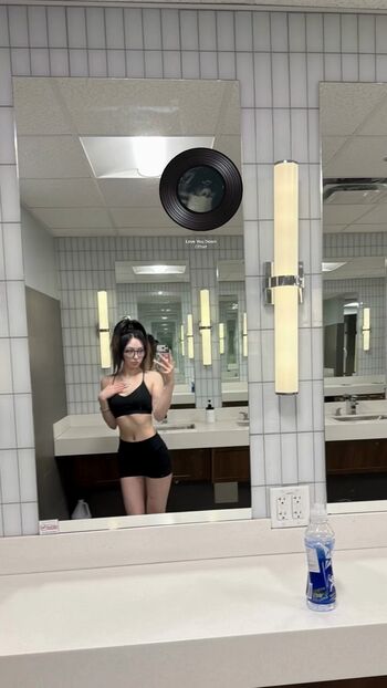 Asiansnobnny leaked private content
