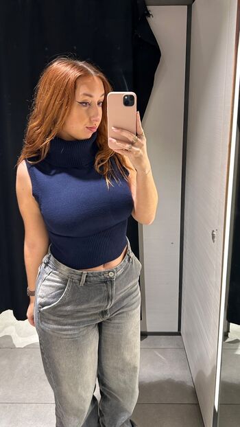 Laura leon leaked private content