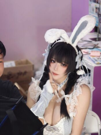 Lauuu leaked private content
