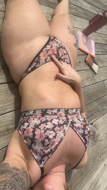 Whitney van laningham/ leaked private content
