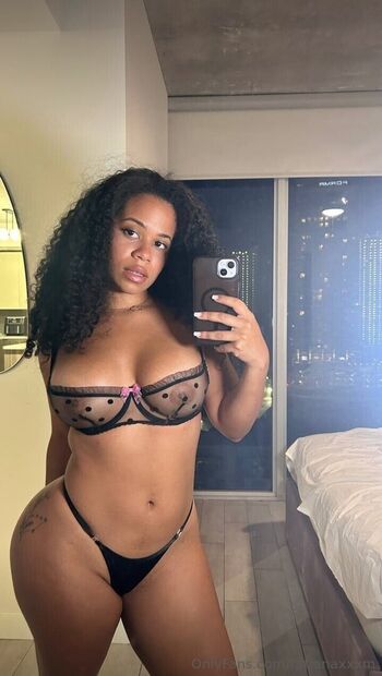Kittyk/ leaked private content