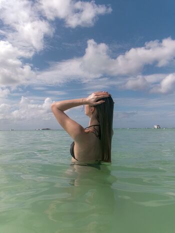 Taycarrow leaked private content