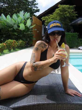 Haesicks / leaked private content