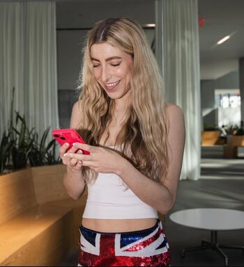 Vzrym leaked private content