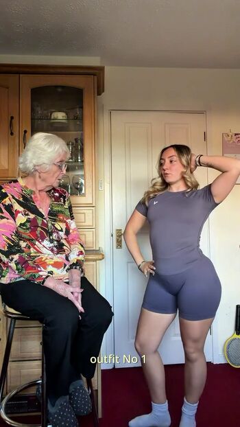 Haesicks / leaked private content