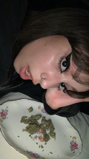Sttaringart/ leaked private content