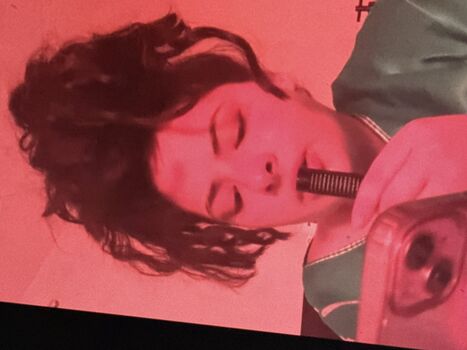 Vikayourdream page leaked private content