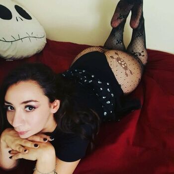 Baby momo/ leaked private content