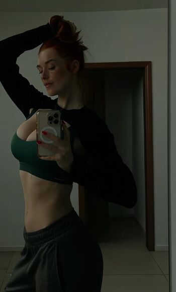 Vickybaby/ leaked private content