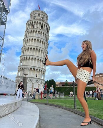 Liana volpi nuda leaked private content