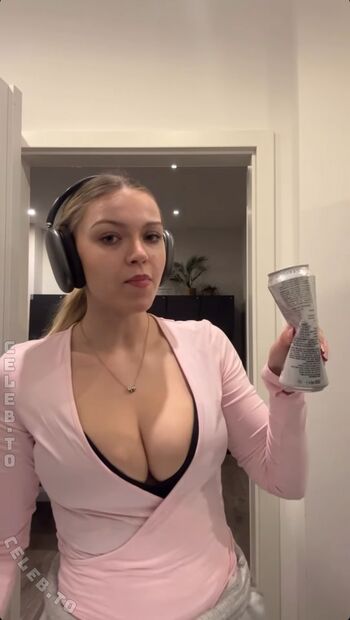 Elena daniela ungureanu/ leaked private content