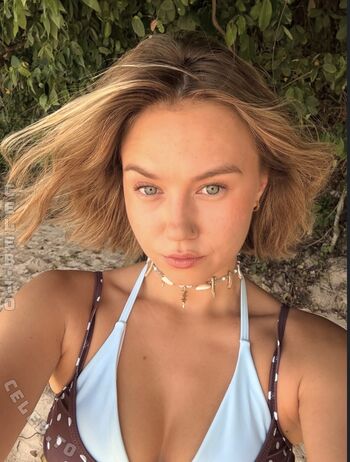 Anacalove leaked private content
