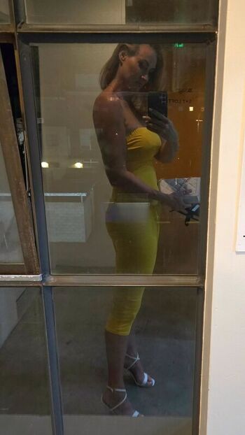 Sy lwiaaa/ leaked private content